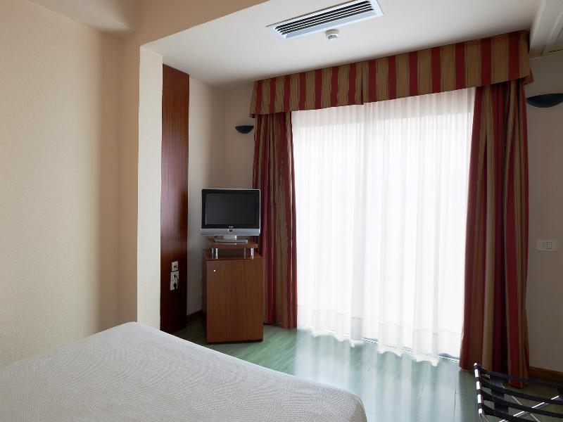 Nh Las Palmas Playa Las Canteras Εξωτερικό φωτογραφία